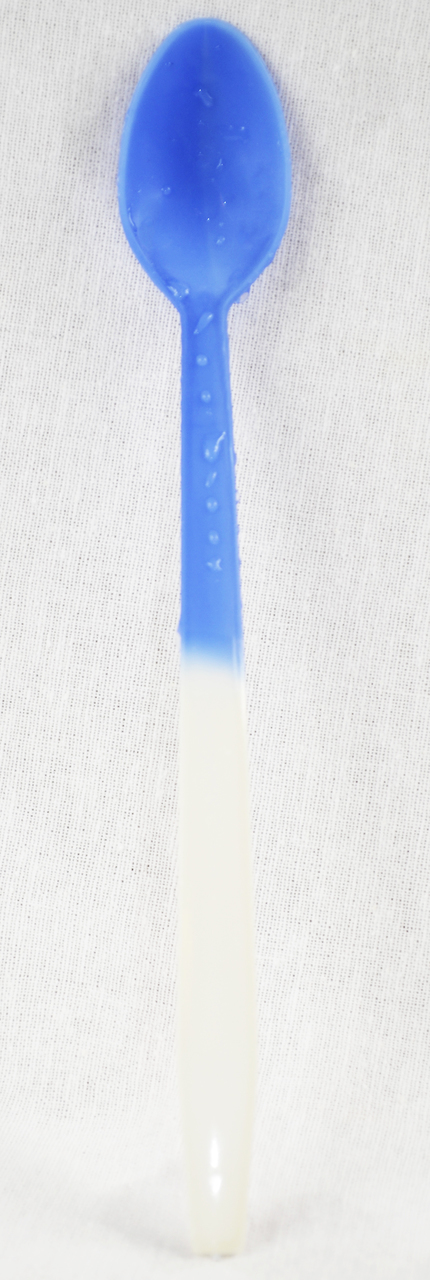 WHITE-BLUE C/CHNG SODA SPOON